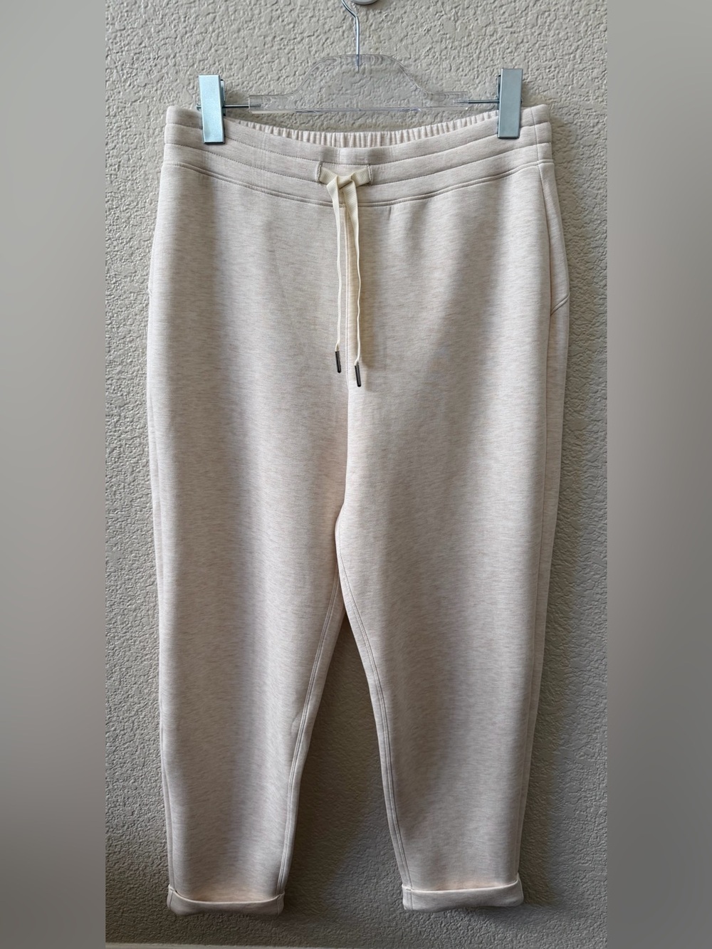 Spanx Air Essentials Large Soft Tapered Cuffed Hem Pant Oat Heather Stretchy